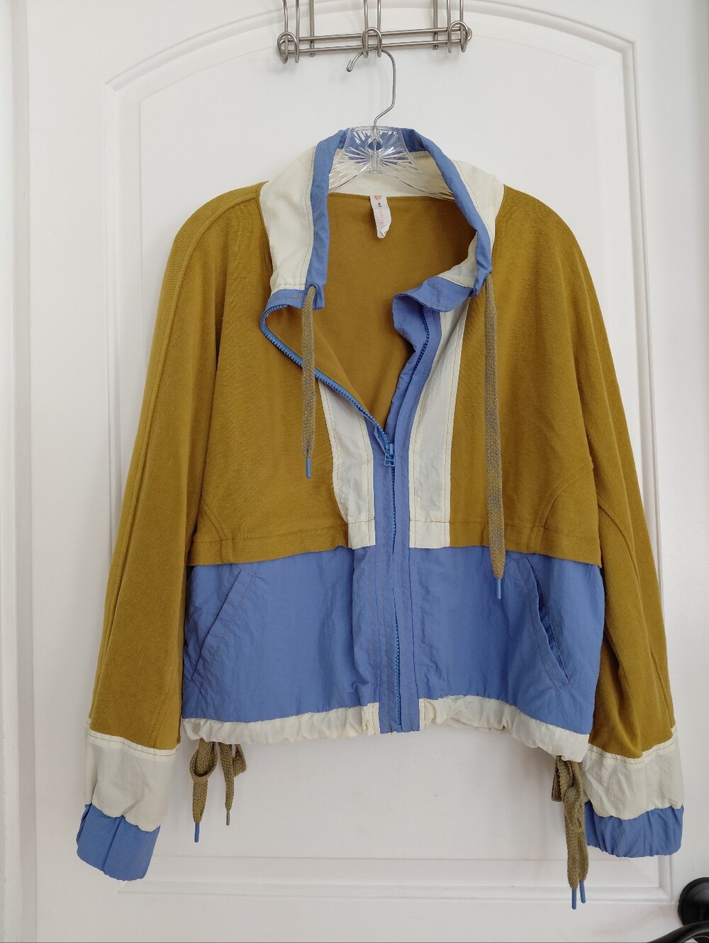 Anthropologie x Daily Practice jacket size Medium 74% cotton